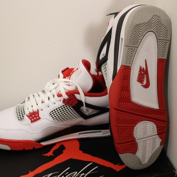 Air Jordan retro 4 red black white - Picture 3 of 7